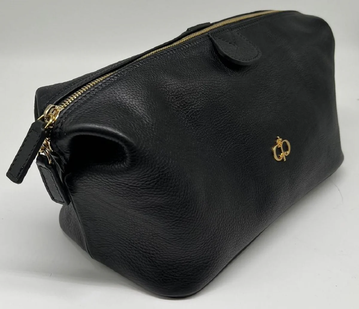 Luxury genuine leather cosmetic bag black / gold 28 cm - Made in Italy