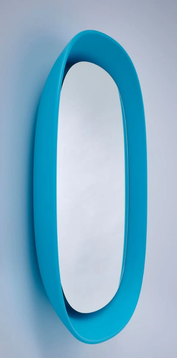 Covered with a fine synthetic leather (60% polyamide / 40% polyurethane)