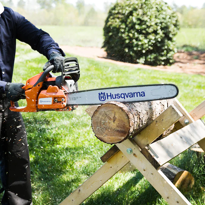 Husqvarna 455 Rancher 20-in 55.5-cc 2-Cycle Gas Chainsaw