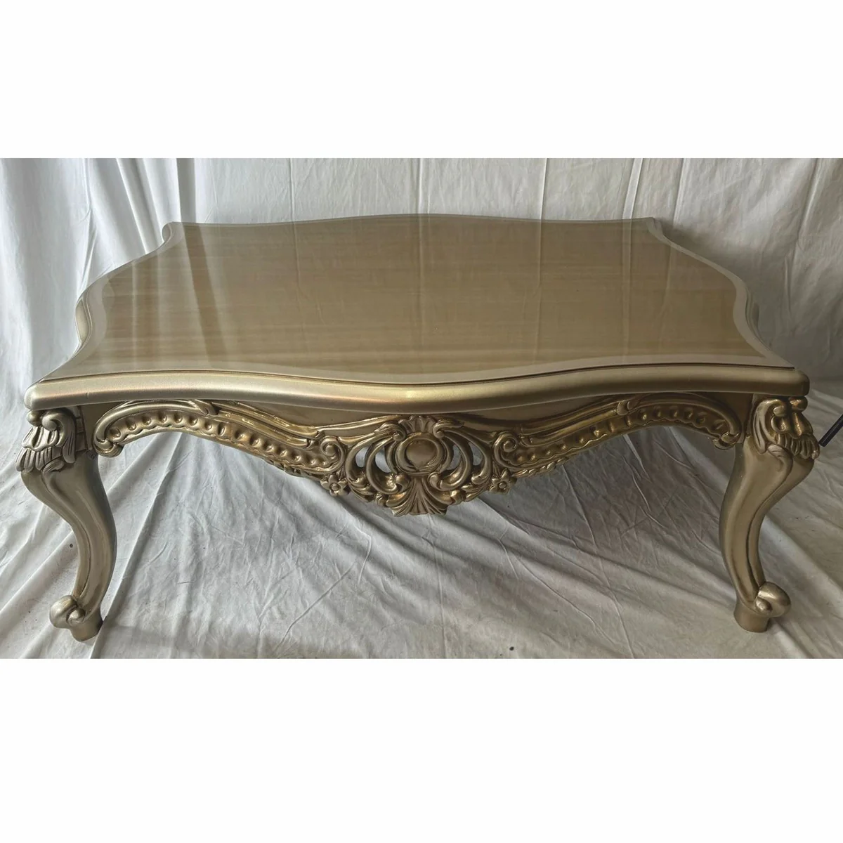 Luxury baroque coffee table silver / gold - living room furniture in baroque style