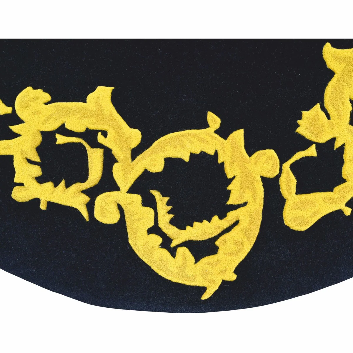 Luxury Carpet Black / Gold - Various Sizes - Luxury Interior