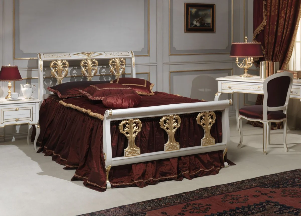 Luxury Baroque double bed white / gold 208 x 229 x H. 114 cm - Hand-carved solid wood bed - Magnificent bedroom furniture - Hotel furniture - Luxury quality - Made in Italy