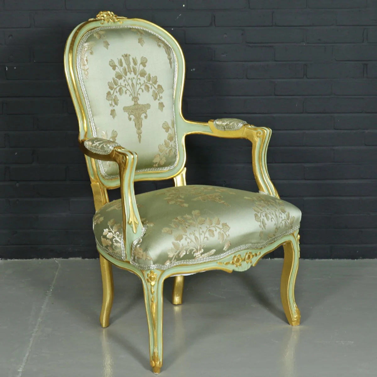 Baroque salon chair medallion Mod1 with armrests light green / gold - antique style chair