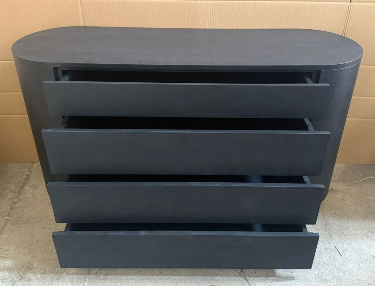 Luxury chest of drawers with 4 drawers black 140 cm - luxury furniture