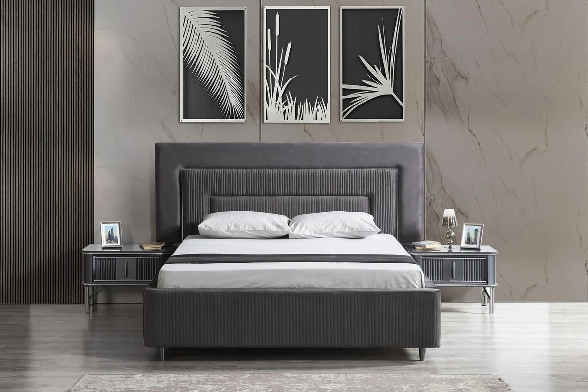 Luxury Bedroom Set Gray / Silver - 1 Double Bed with Headboard & 2 Bedside Tables - Luxury Bedroom Furniture