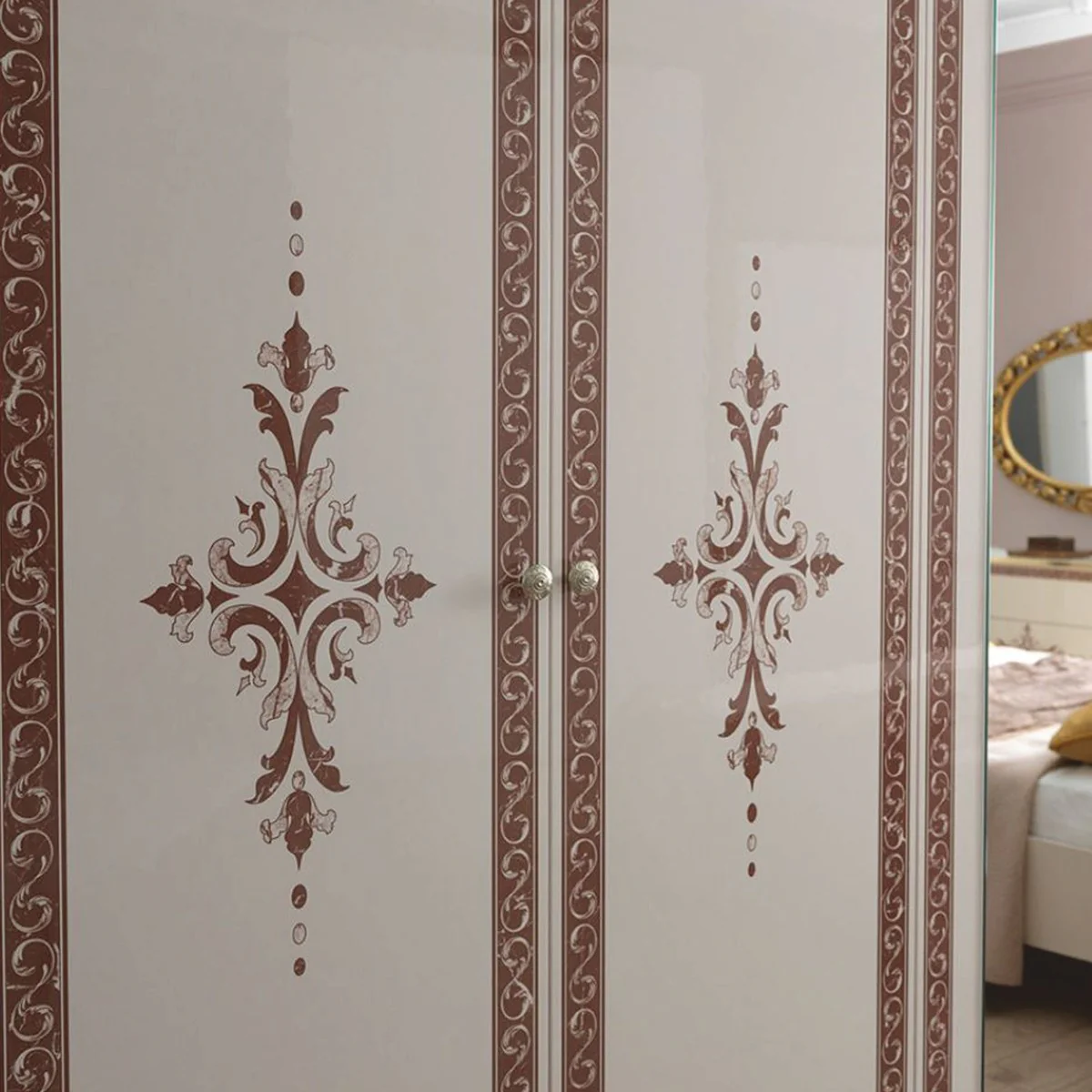 Luxury Baroque Bedroom Cabinet White / Brown / Gold 261 cm - Baroque Bedroom Furniture